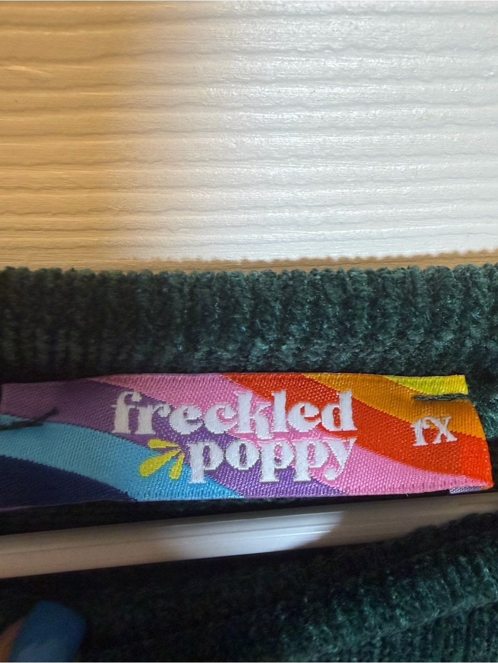 NWT Freckled Poppy 1XL Green Chenille Sweater Long Sleeve Cozy Soft Top - Picture 5 of 9
